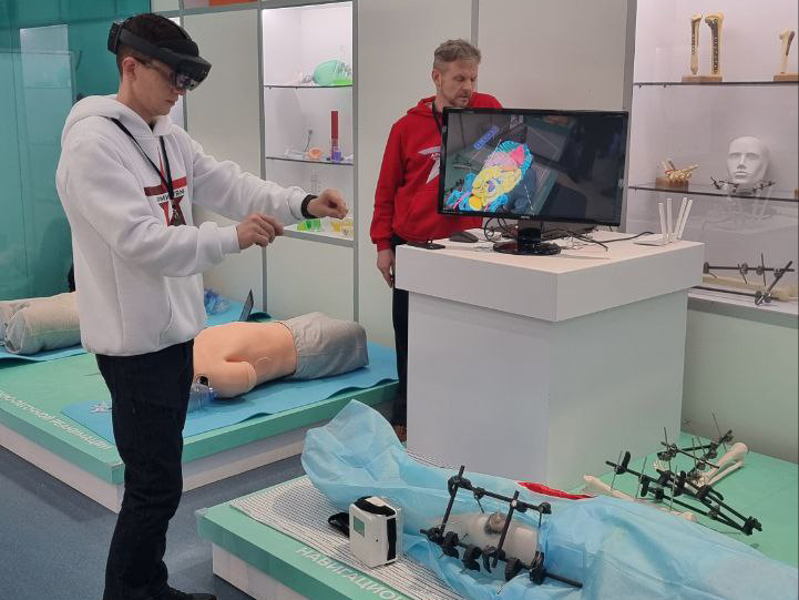 Интерактивная зона «Военная медицина» на международной выставке-форуме «Россия»
