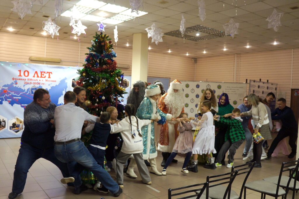 Новогоднее представление для детей «Добрый новый год»