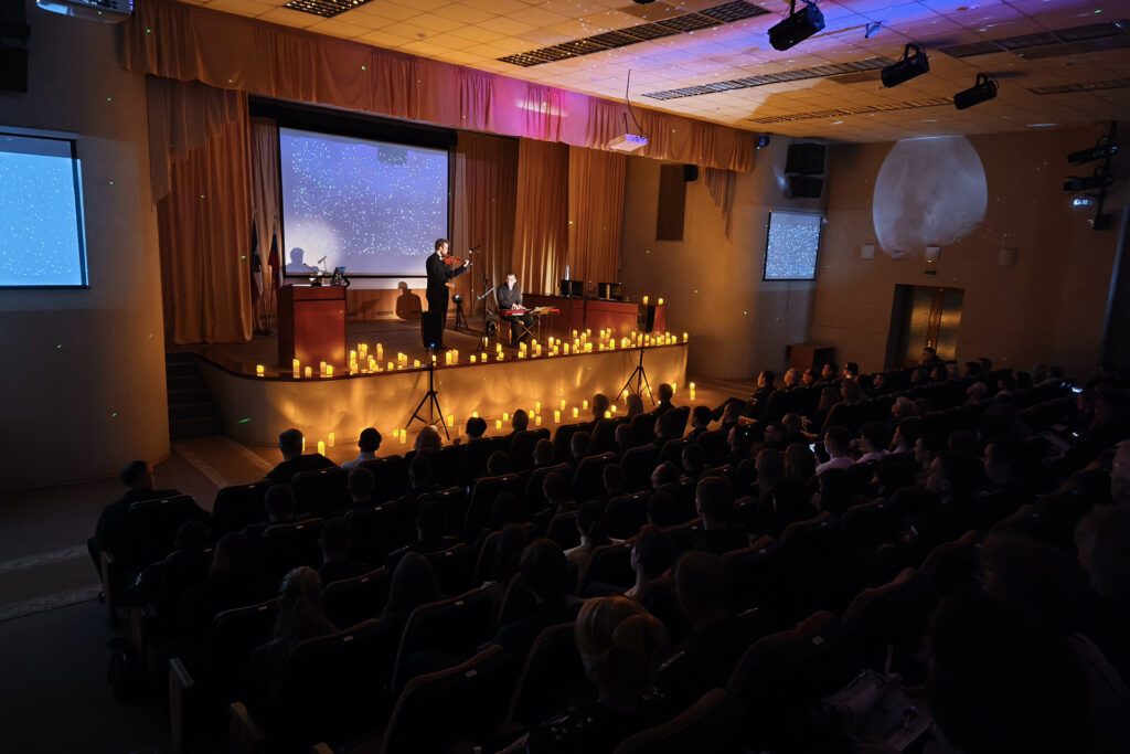 Торжественное награждение в честь празднования Международного женского дня